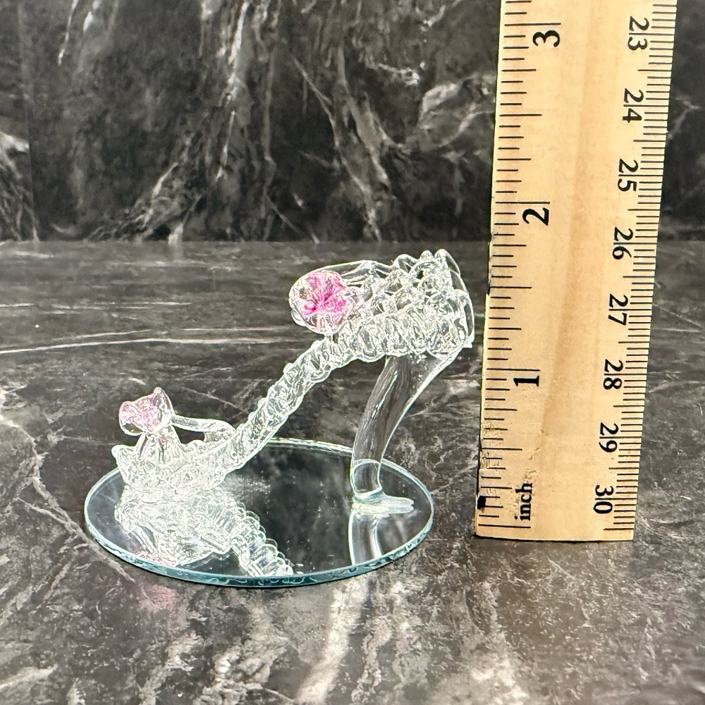 Spun Glass Miniature High Heel Shoe Figurine - Picture 13 of 16